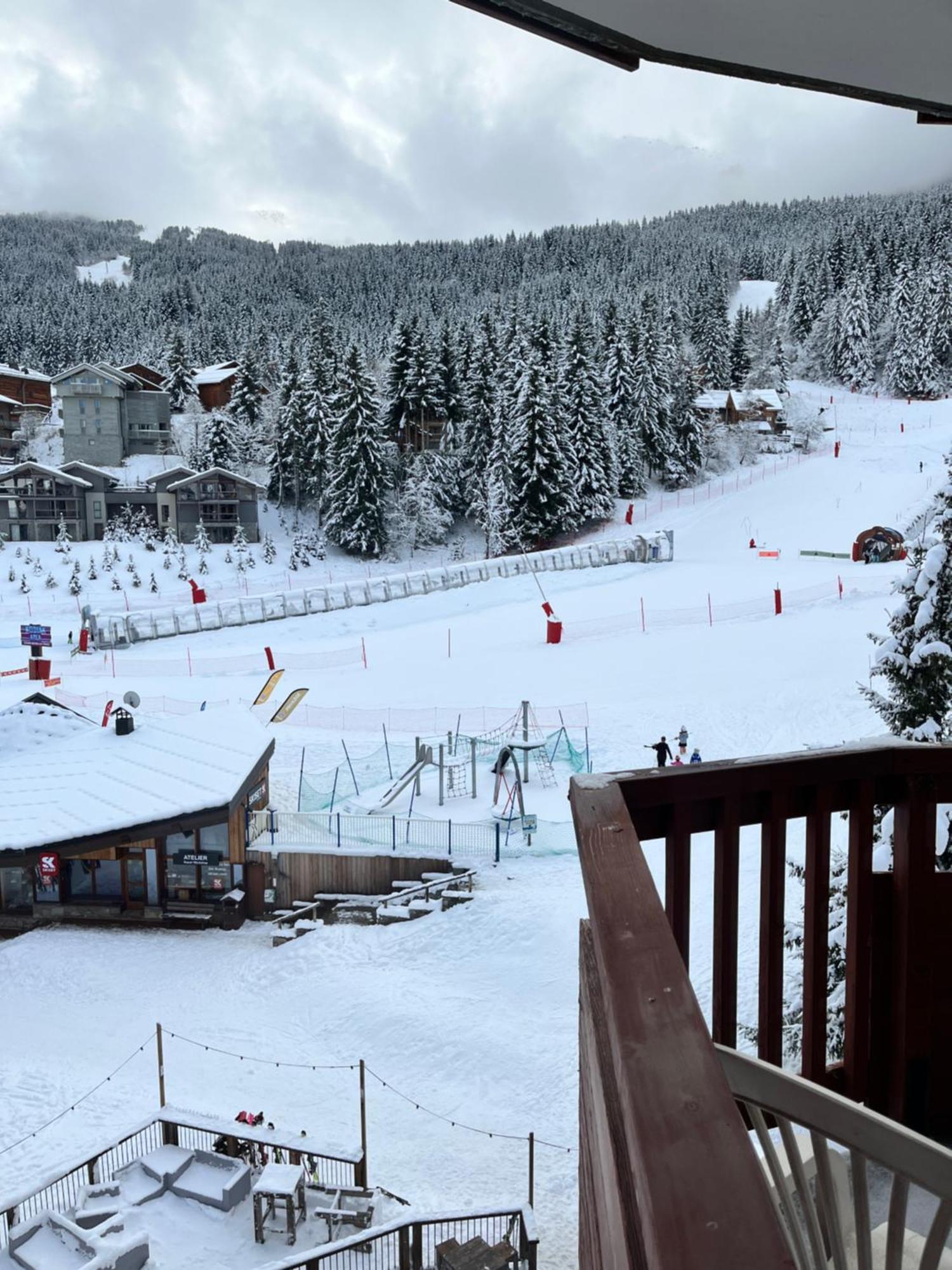 Apartament Courchevel Au Pied Des Pistes, La Tania Zewnętrze zdjęcie